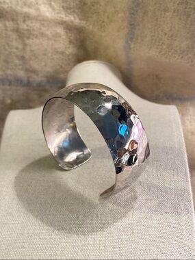 Vintage Hammered Sterling Silver Cuff Bracelet 925 Wide Heavy Statement Cuff